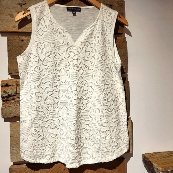 Classic Edition White Lace Sleeveless Top - Picture 1 of 4